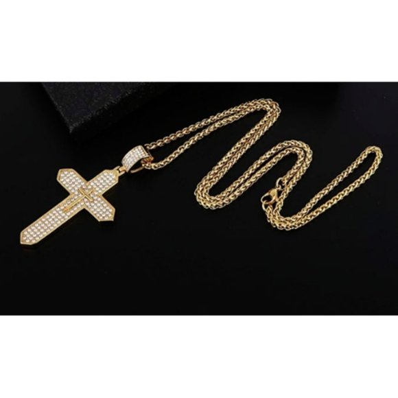 New Mens 18K "Intercross" Gold Plated Iced Out Cross - Picture 4 of 5